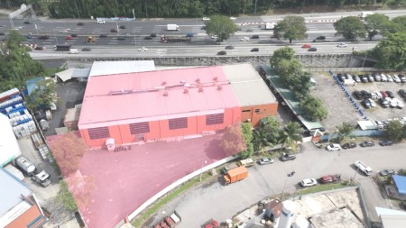 Semi-D Warehouse For Rent at Kawasan Perindustrian Bangi