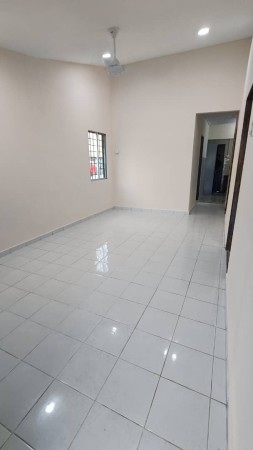 Apartment For Sale at Taman Sri Mawar