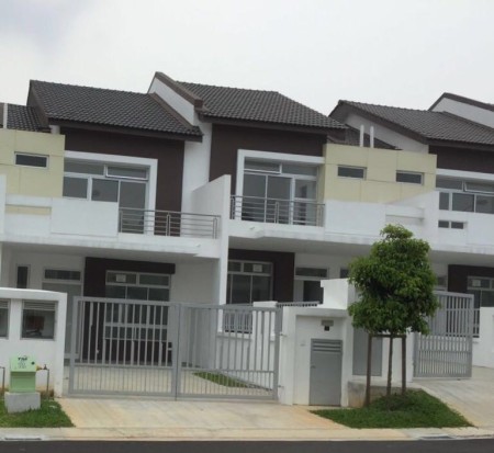Terrace House For Rent at Setia Eco Gardens