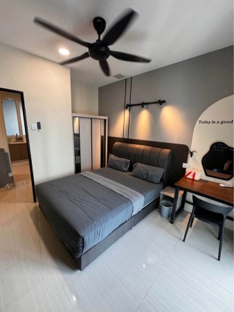 Condo Room for Rent at Admiral Residences