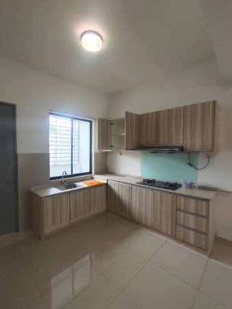 Terrace House For Rent at D'Residency