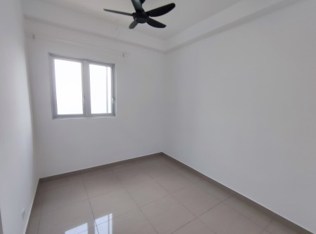 Condo For Rent at LBS Skylake Residence