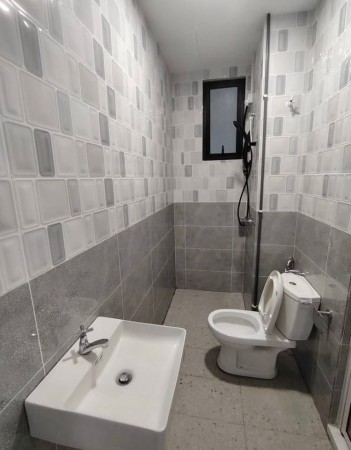 Condo Room for Rent at Madge Mansions