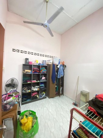 Terrace House For Rent at Taman Sentosa