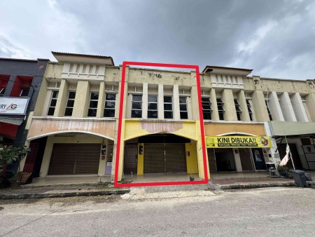 Shop For Sale at Bandar Baru Sri Klebang