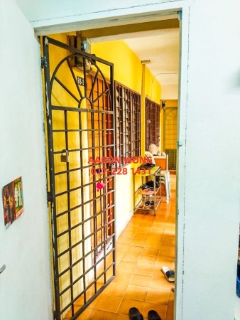 Flat For Sale at Glen Court
