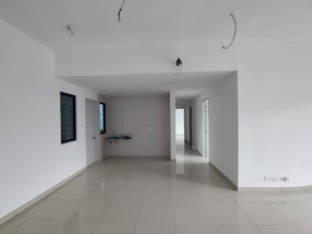 Condo For Sale at Alstonia Residence