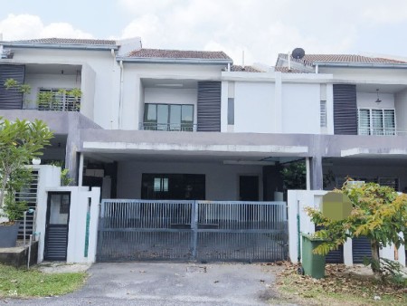 Terrace House For Sale at Laman Delfina