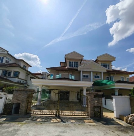 Semi D For Sale at Section 4