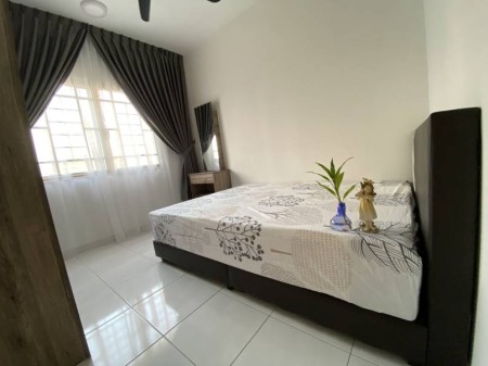 Apartment For Rent at Kenanga Apartment