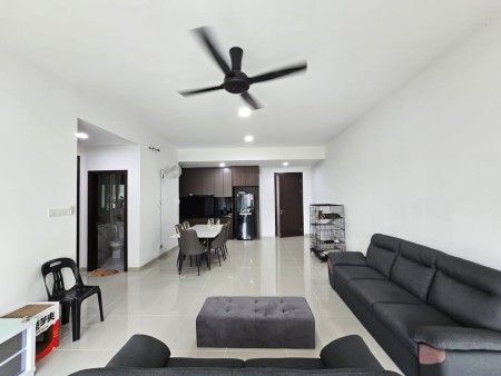 Condo For Rent at Banjaria Court