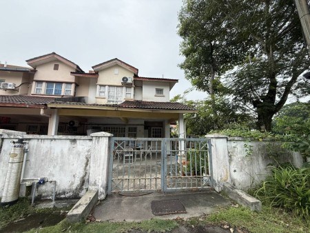 Terrace House For Sale at Taman Putra Prima
