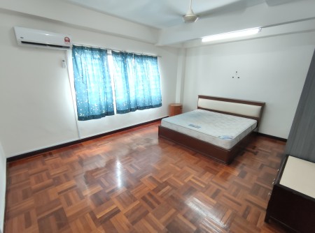 Condo For Rent at Ridzuan Condominium