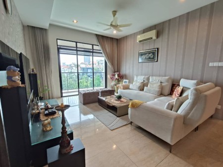 Condo For Rent at Moonlight Bay