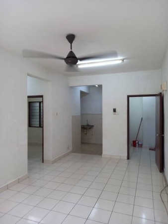 Apartment For Rent at Apartment Tropika