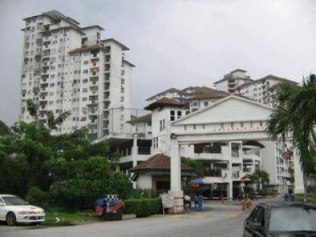 Condo For Sale at Sri Suajaya Condominium