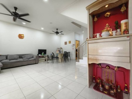 Terrace House For Sale at Hillpark 3