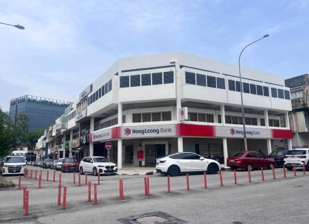 Shop Office For Rent at Taman Tun Dr Ismail (TTDI)