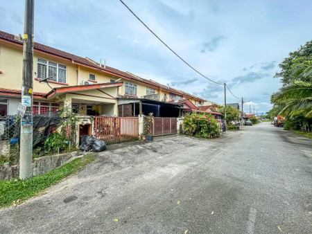 Terrace House For Sale at Bandar Tasik Kesuma