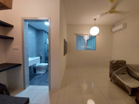 Condo For Rent at Platinum OUG Residences