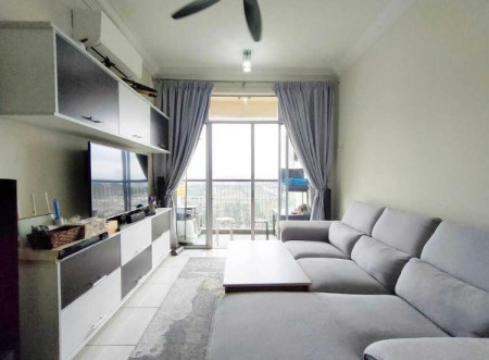 Condo For Rent at PJ Midtown