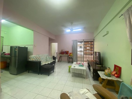 Apartment For Rent at Pelangi Damansara