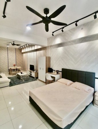 Condo Room for Rent at Third Avenue