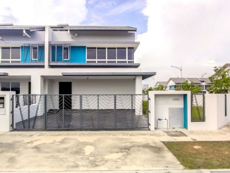 Terrace House For Sale at Kota Warisan