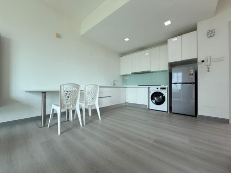 Condo For Rent at Tropez Residences