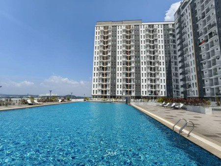 Condo For Sale at Ascotte Boulevard