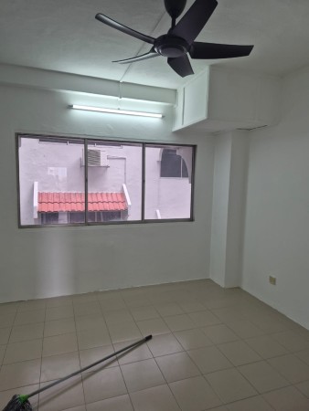 Apartment For Sale at Faber Indah