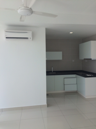 Condo For Rent at Central SOHO