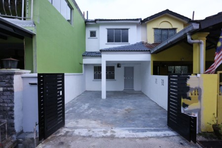 Terrace House For Sale at Bandar Tasik Puteri