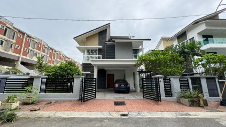 Bungalow House For Sale at Anjung Melati