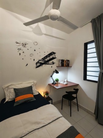Apartment Room for Rent at Serdang Skyvillas