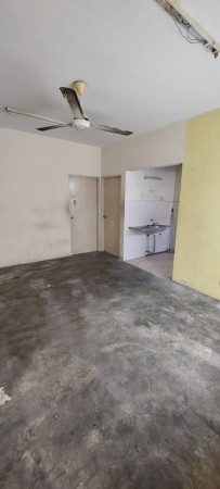 Apartment For Sale at Pangsapuri Arista