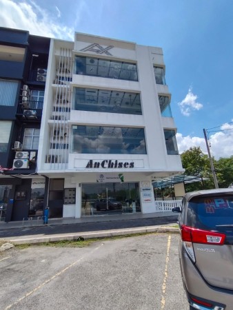 Shop For Rent at D'Alpinia Business Park