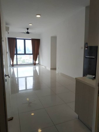 Condo For Sale at Shamelin Star