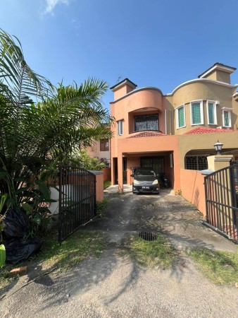 Terrace House For Sale at Taman Wawasan