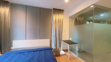 Condo For Rent at Eve Suite