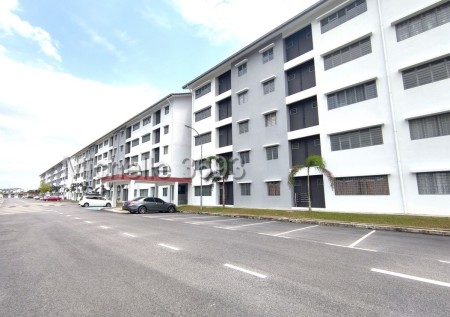 Flat For Rent at Bandar Rimbayu