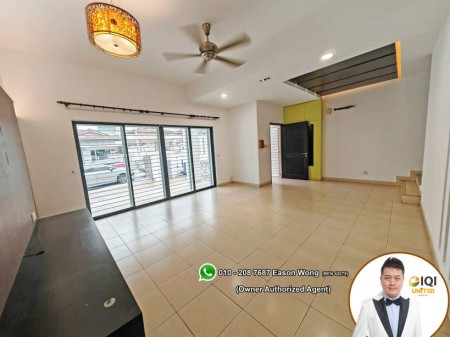 Terrace House For Sale at The Peak