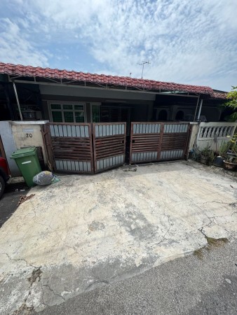 Apartment For Rent at Taman Kinrara