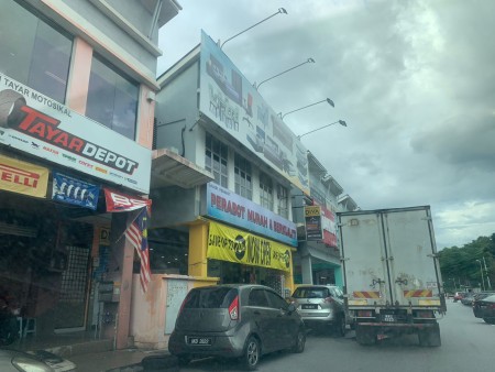 Shop Office For Rent at Taman Dato Demang
