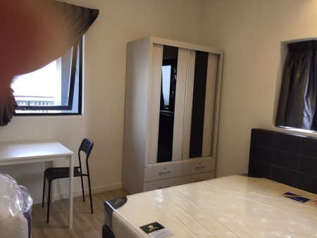 Condo For Rent at D'Latour