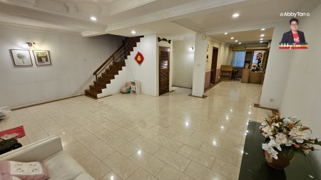 Terrace House For Sale at Taman Kingfisher