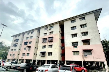 Flat For Sale at Taman Desa Mewah