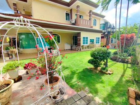 Bungalow House For Sale at Ipoh