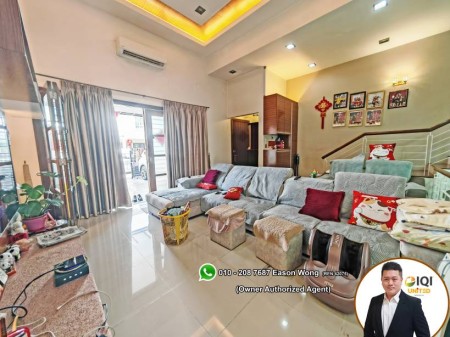 Terrace House For Sale at The Oasis