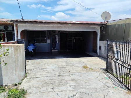 Terrace House For Sale at Taman Klebang Jaya